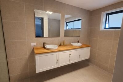 Bathroom makeover Mildura — full bathroom renovation by 2 Cuz Renos